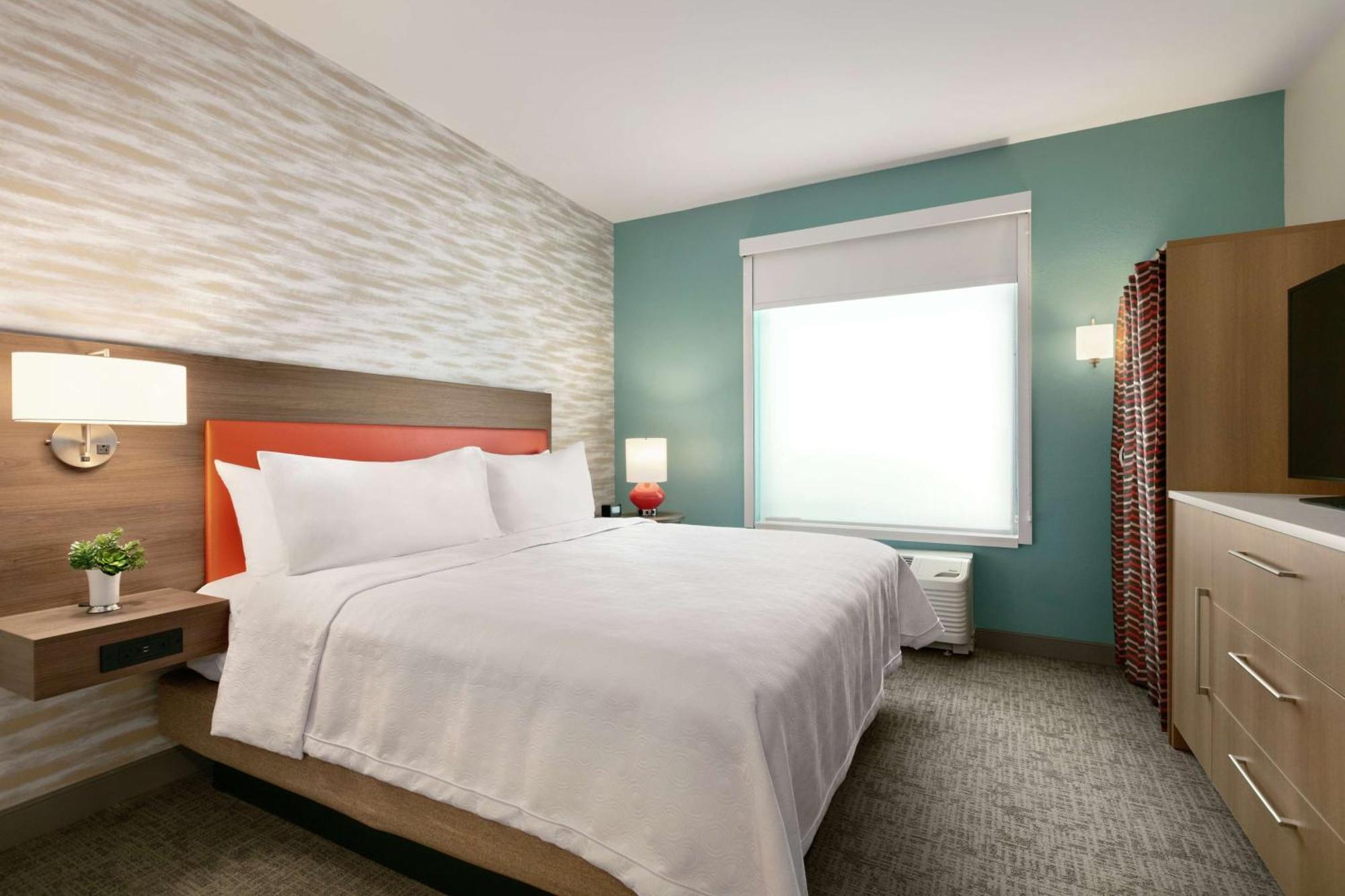 Home2 Suites By Hilton Істон Екстер'єр фото